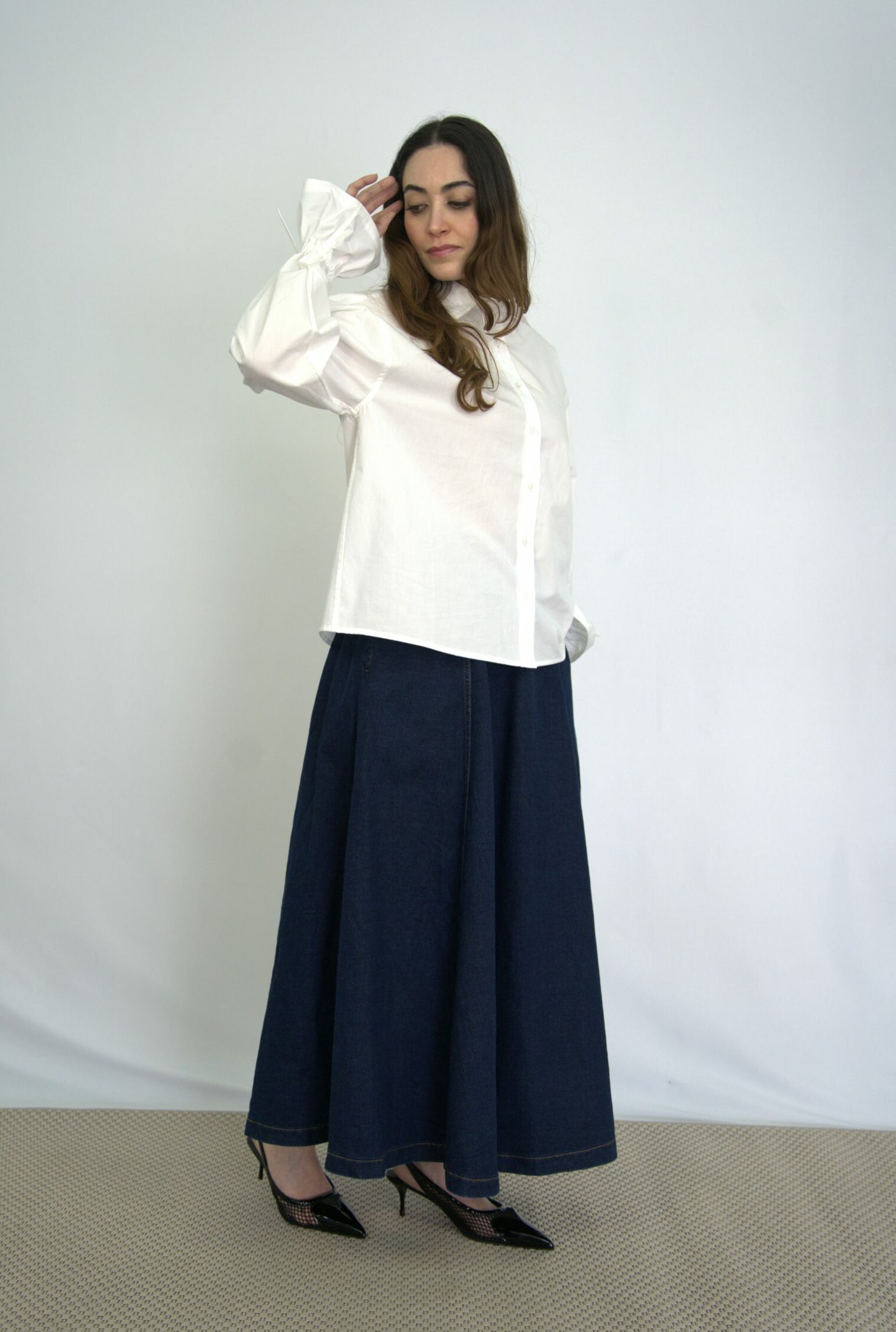 chemise oversize à volants modeste